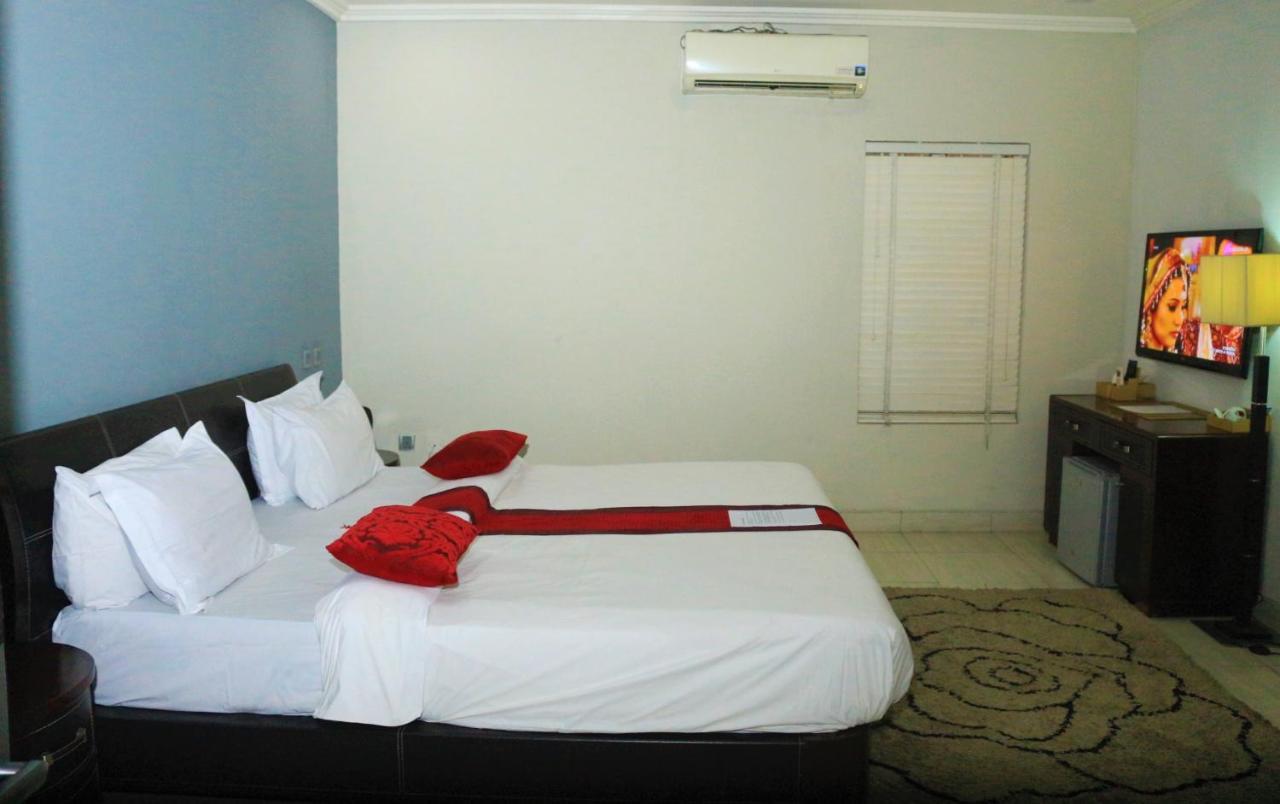 The Crib Lifestyle Hotel Port Harcourt Exterior foto