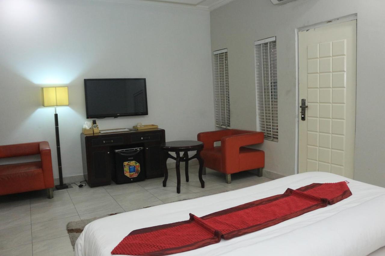 The Crib Lifestyle Hotel Port Harcourt Exterior foto