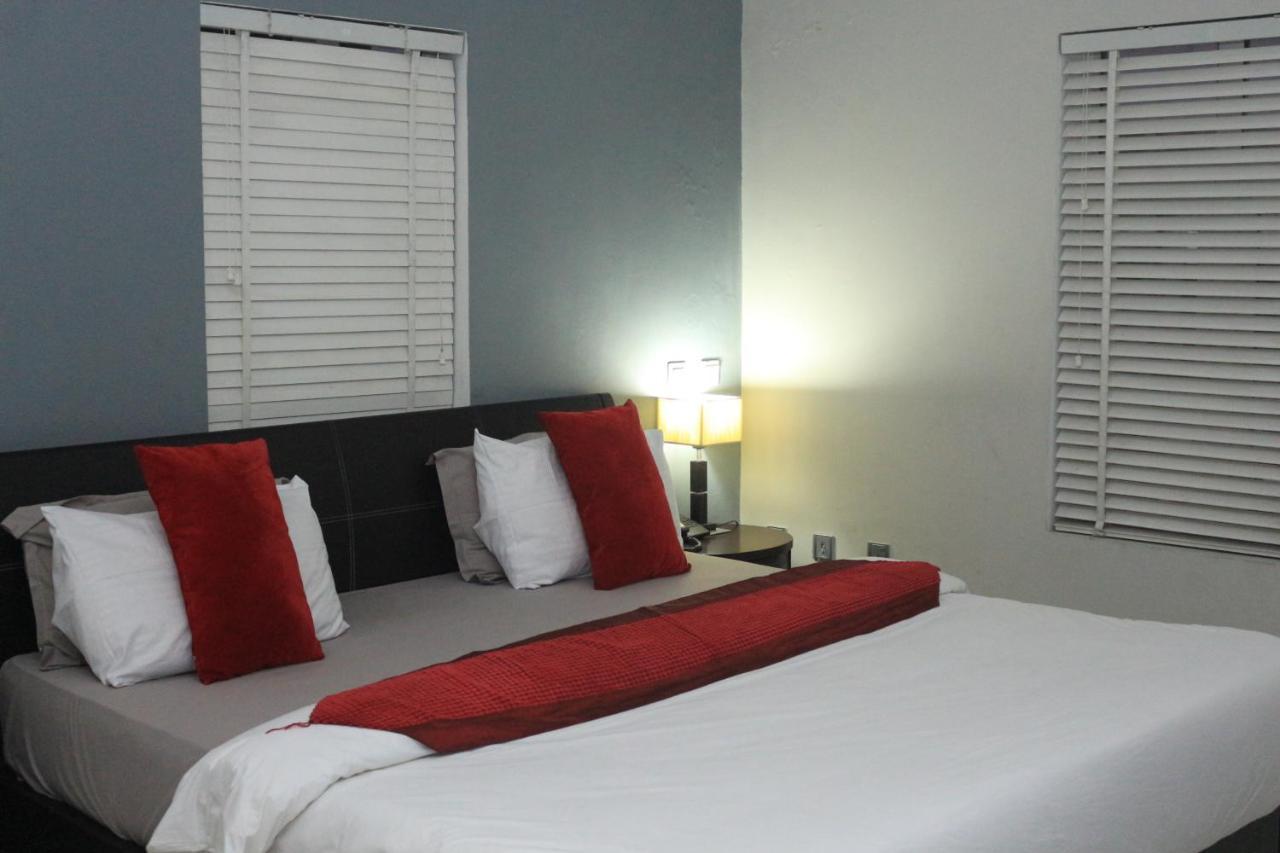 The Crib Lifestyle Hotel Port Harcourt Exterior foto